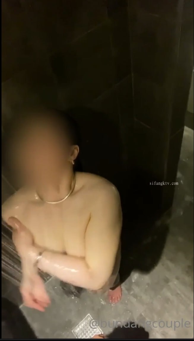 税费磨人的小妖精